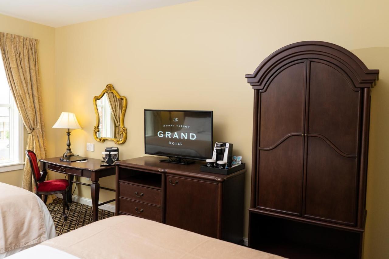 The Mount Vernon Grand Hotel ภายนอก รูปภาพ